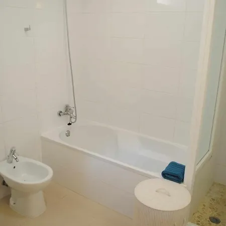 Guestready - Rosa - Renovated Seaviews House Дом отдыха