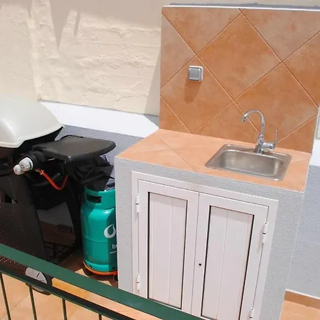 Guestready - Rosa - Renovated Seaviews House *